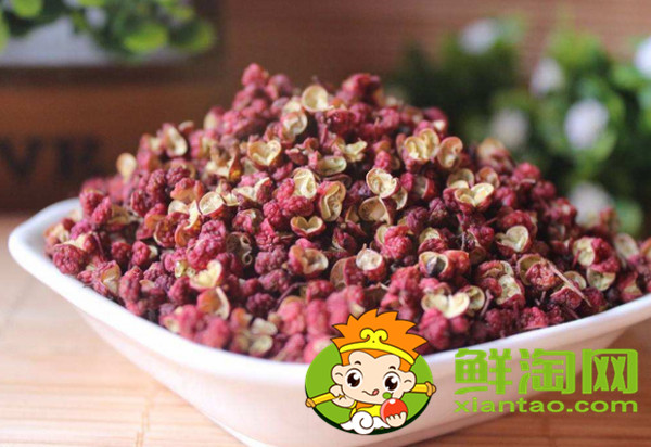 花椒樹葉片上有刺嗎，花椒怎么摘不扎手