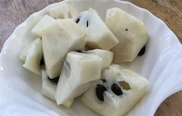 釋迦果上火嗎,釋迦果性溫吃多了會(huì)上火