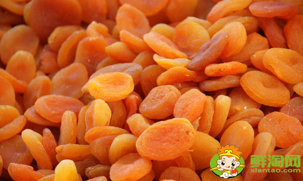 杏子有點酸可以怎么做，沒熟的杏子可以怎么用