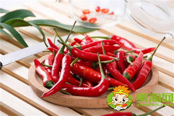 新鮮辣椒怎么做泡椒，簡易泡椒的做法自制