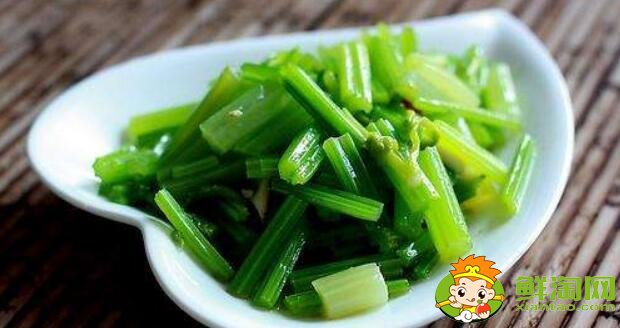 怎樣炒芹菜更綠不褪色，怎樣炒芹菜脆而不柴