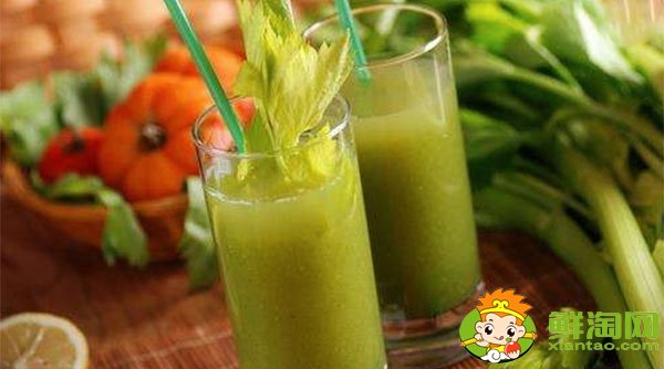 生芹菜怎么腌好吃，芹菜汁生喝還是熟喝
