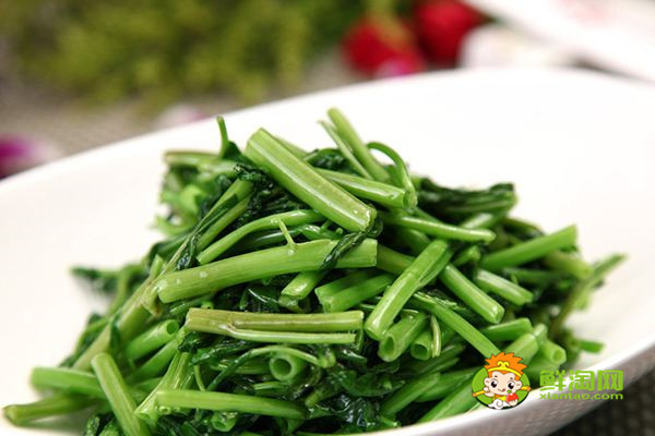 秋天為什么要少吃空心菜，這些人最好不要再吃空心菜啦！