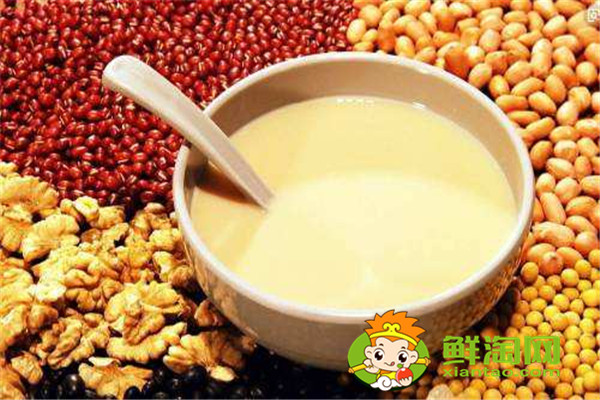 做豆?jié){黃豆必須泡嗎,在家怎么發(fā)黃豆芽