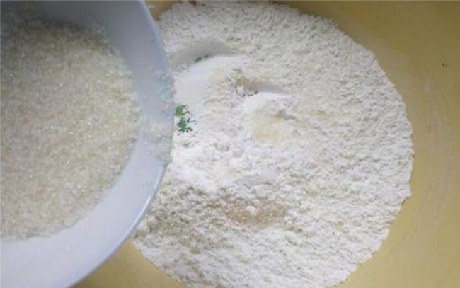夏日甜品的家常做法，網(wǎng)紅甜品做法家常大全竅門